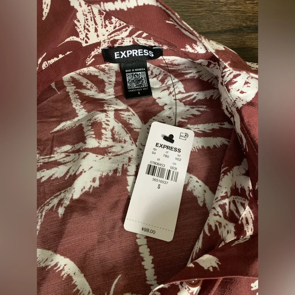 Express Printed Ruffle Hem Oversized Shirt Dress - Picture 7 of 8
